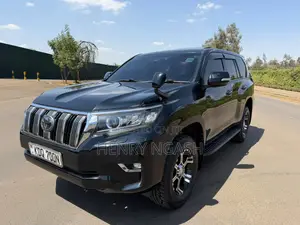 Toyota Land Cruiser Prado 2018 Black