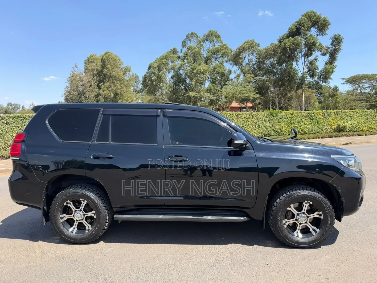 Toyota Land Cruiser Prado 2018 Black