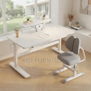 Office Desk; 1200mm Top Height Adjustable Manual White Desk