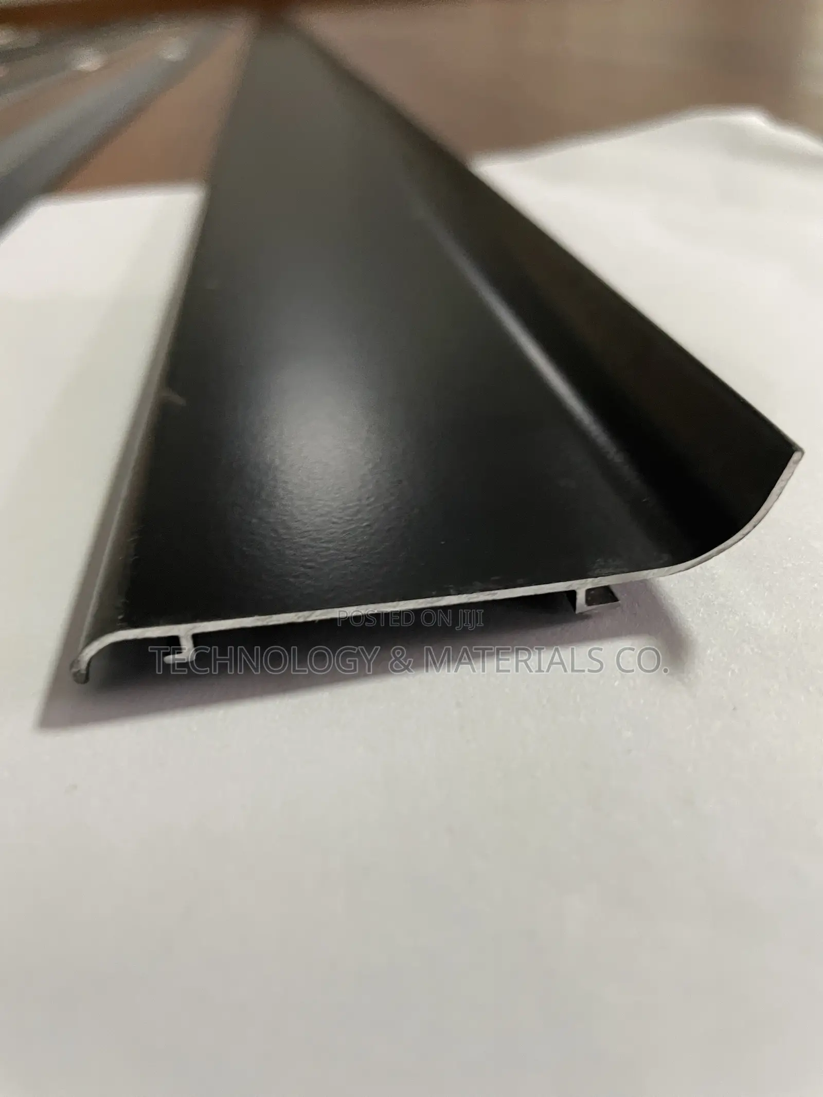 Aluminium Skirting-2.5 Inch X 2.5m