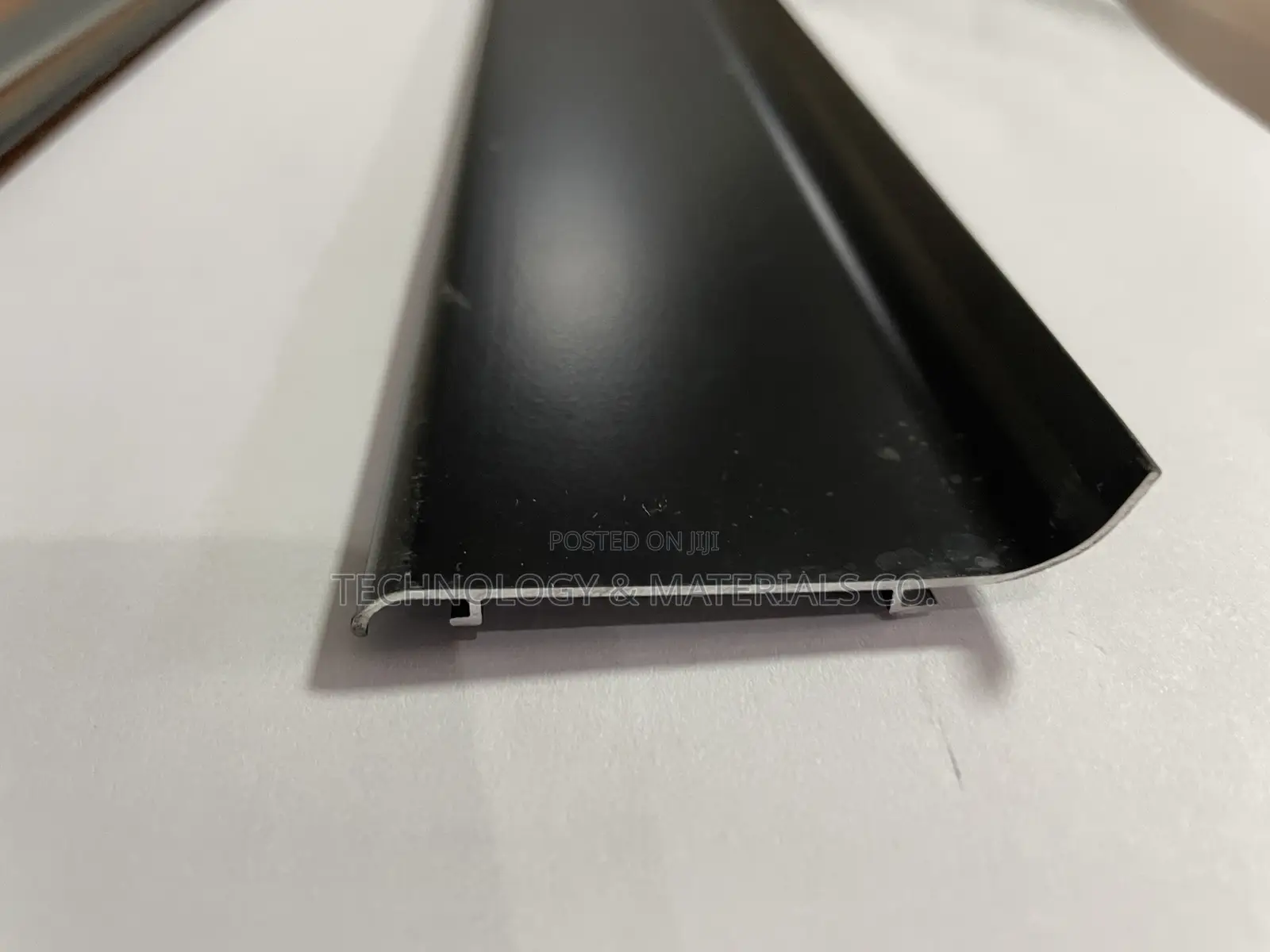 Aluminium Skirting-2.5 Inch X 2.5m