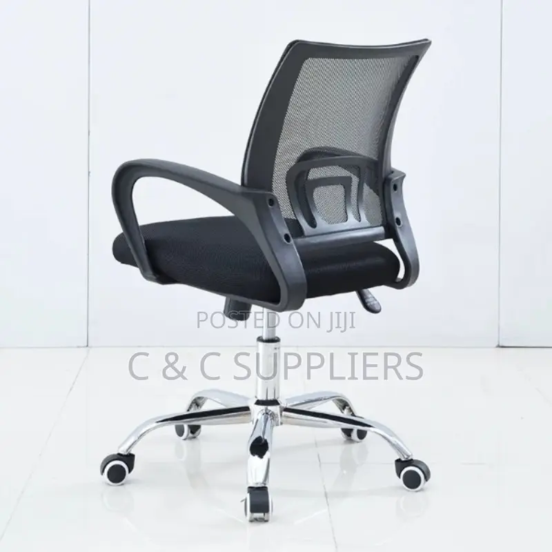 Mesh Low Back Swivel Desk Chair.