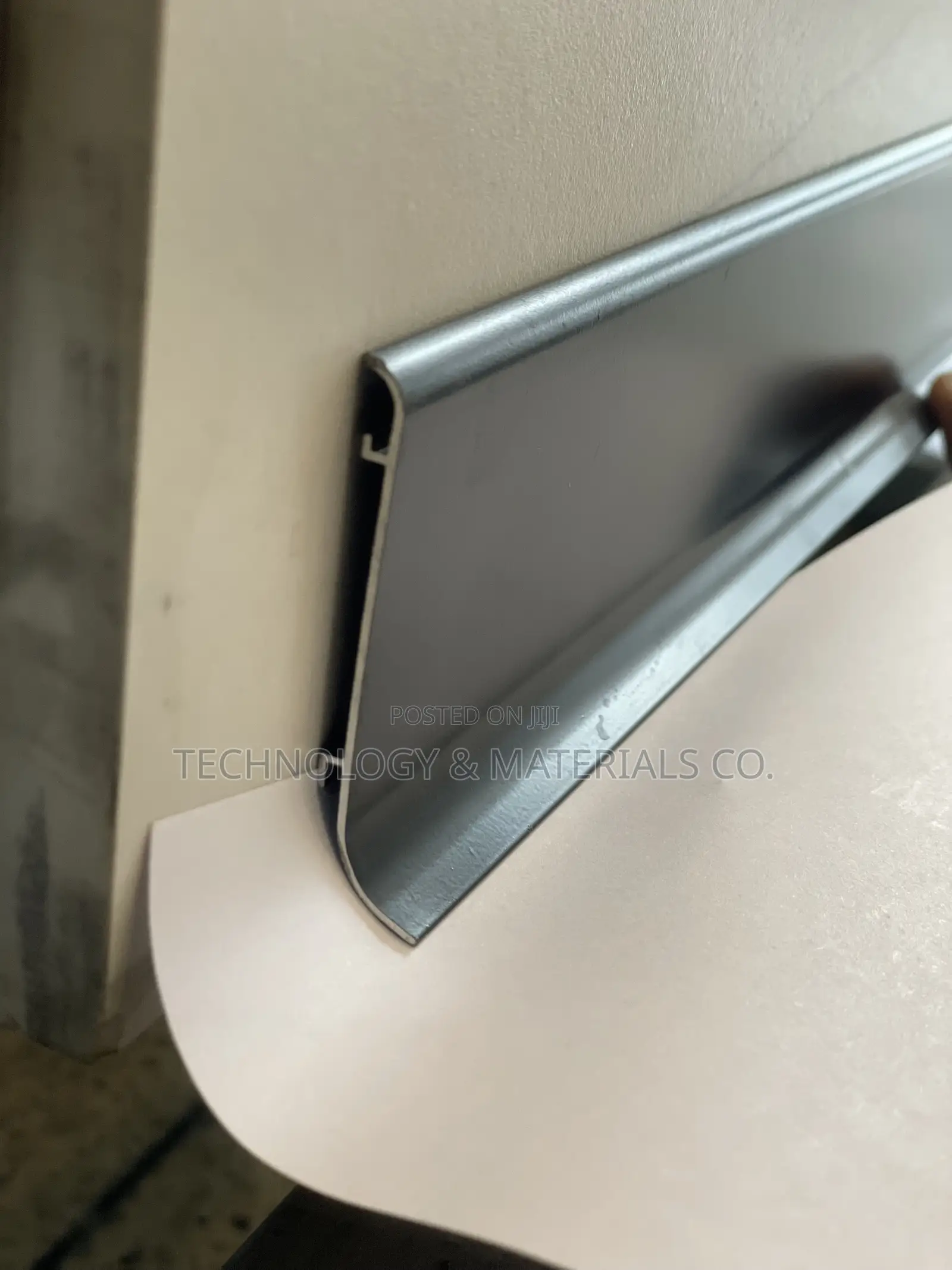 Aluminium Wall Skirting-2.5 Inch High