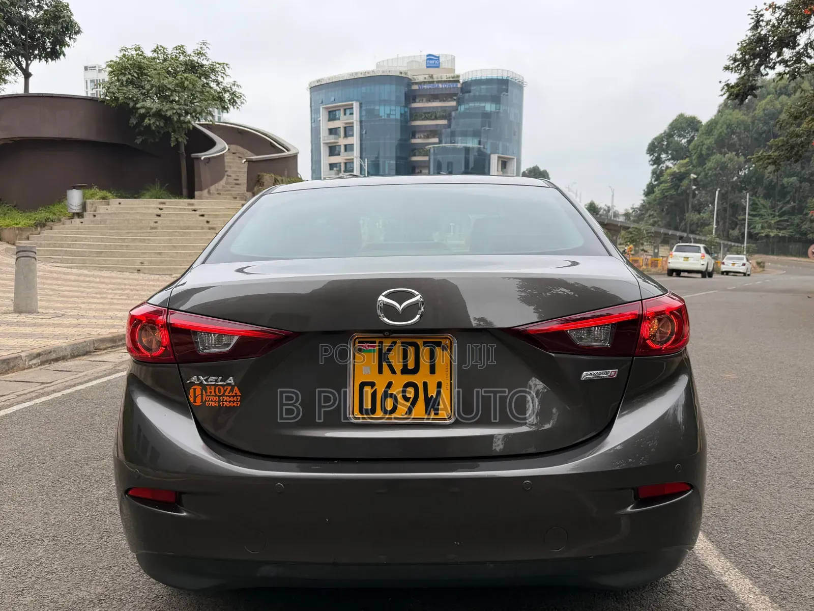 Mazda Axela 2018 Gray