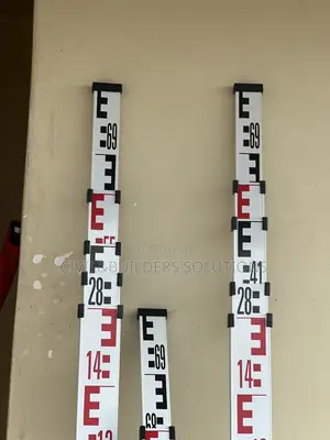 7m Level Staff
