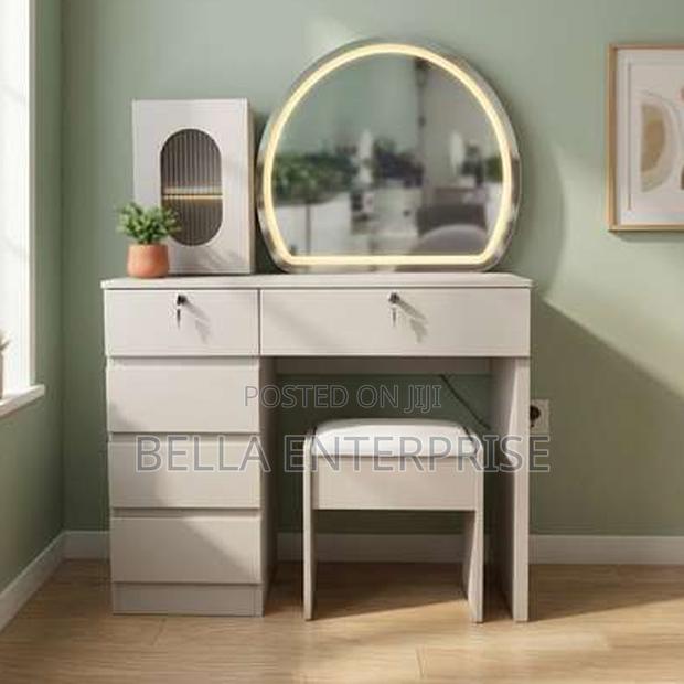 Vanity Dressing Table 18,499/- NOW AVAILABLE - thumbnail 2