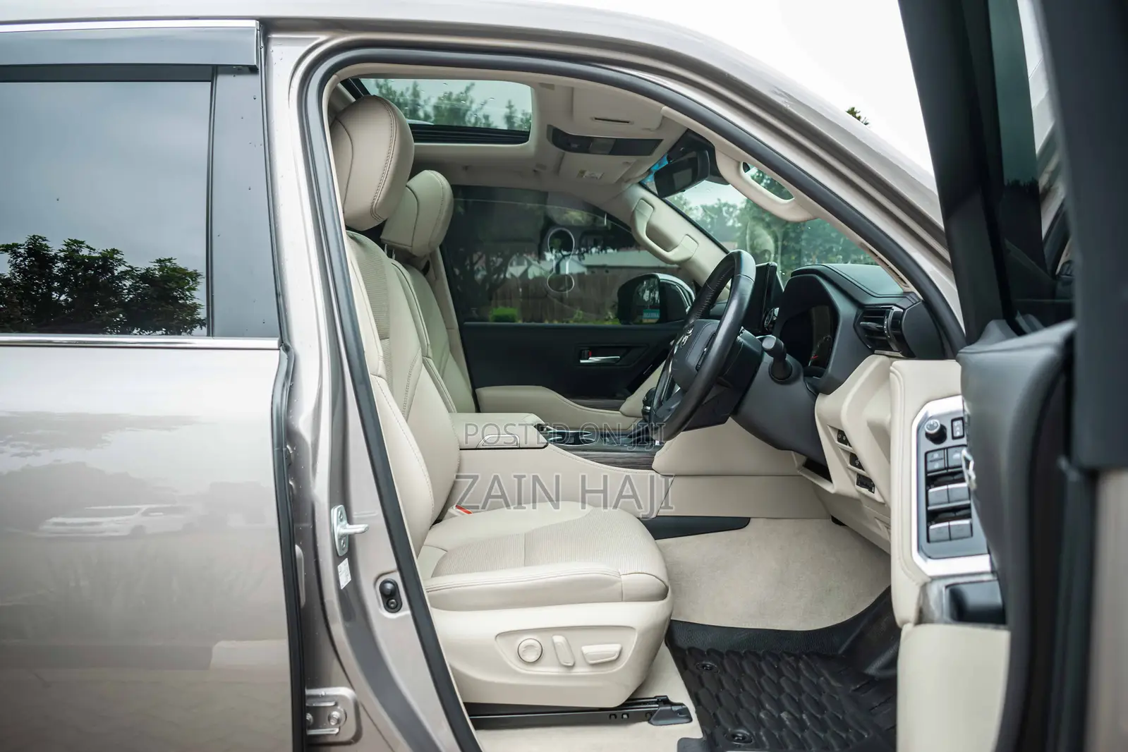 Toyota Land Cruiser LC300 2023 Brown