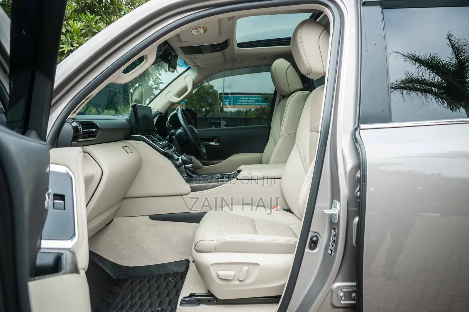 Toyota Land Cruiser LC300 2023 Brown