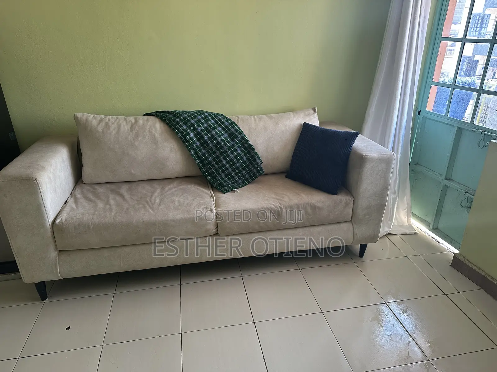 3 Seater Seater Cream in Colour