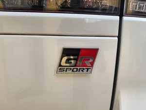 Toyota Land Cruiser 2021 White