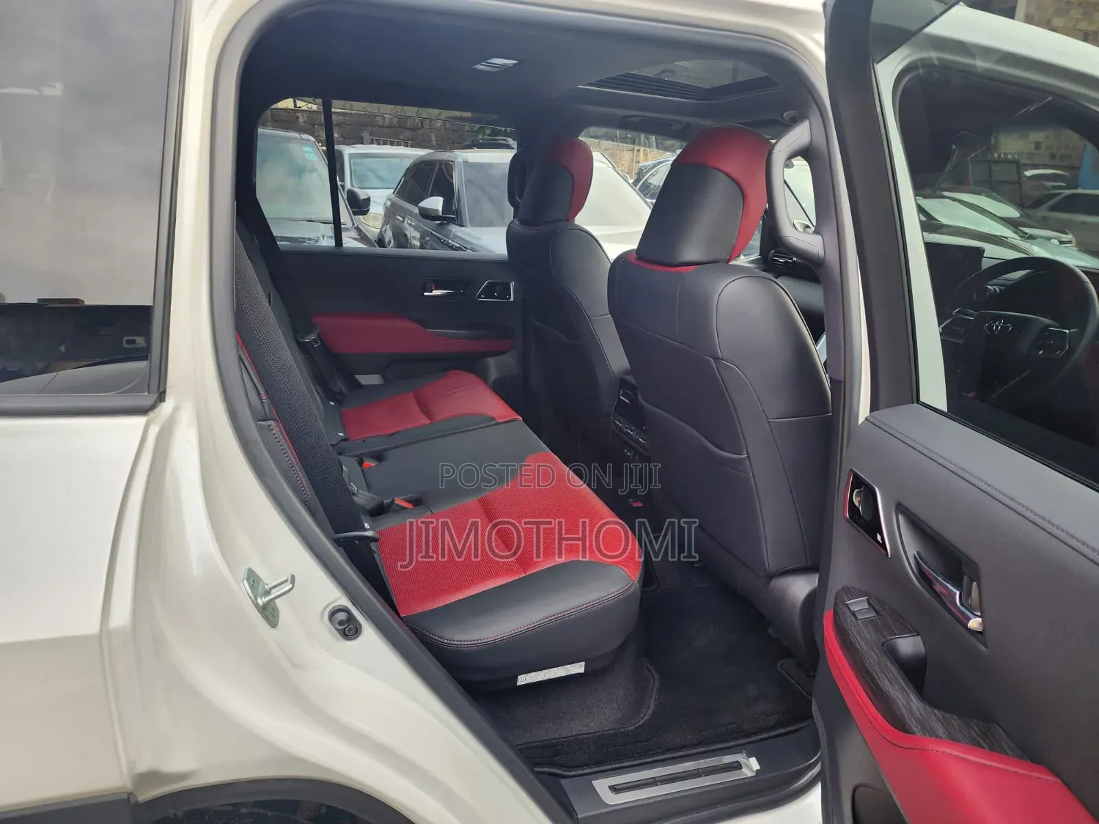 Toyota Land Cruiser 2021 White