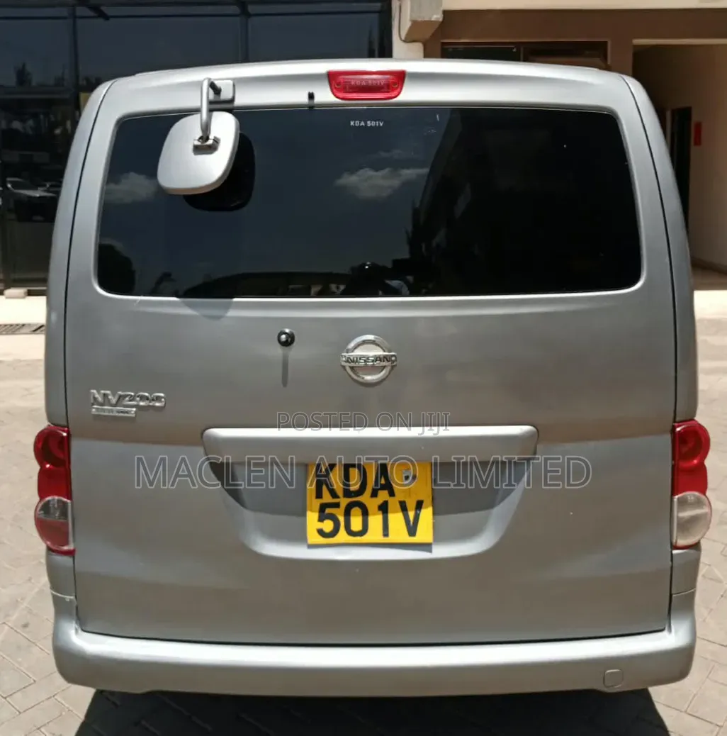 Nissan NV200 2013 Grey