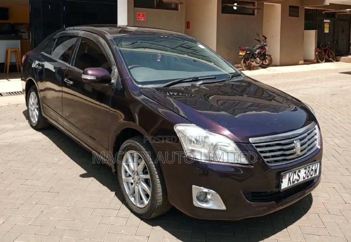 Toyota Premio 2011 Purple