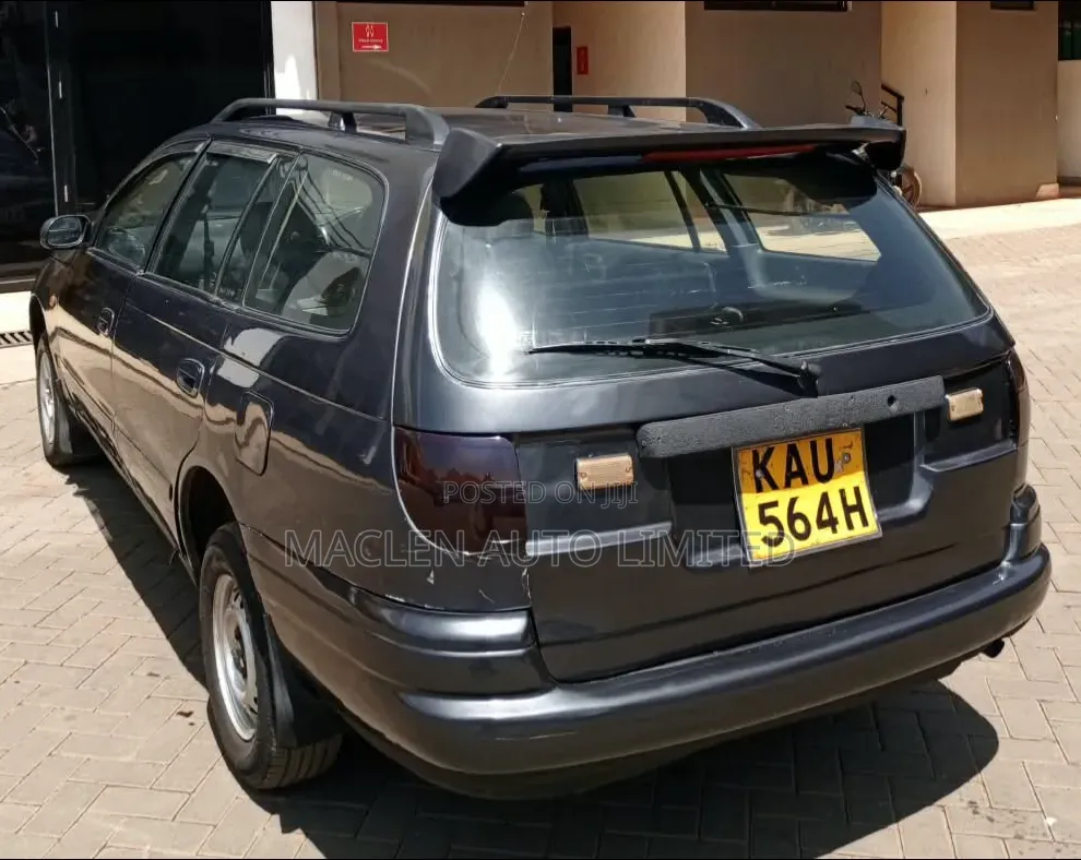 Toyota Caldina 1998 Gray