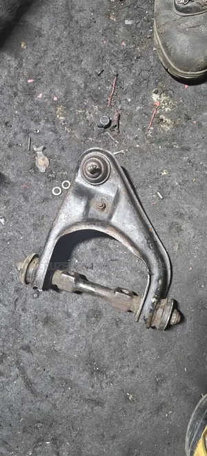 Mistubishi L200 Old Model 2wd Upper Control Arm