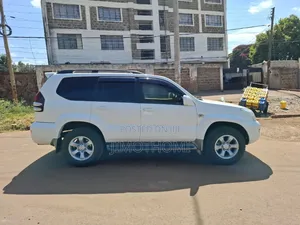 Toyota Land Cruiser Prado 2007 White