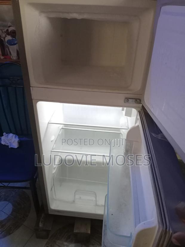 Refrigerator - thumbnail 2