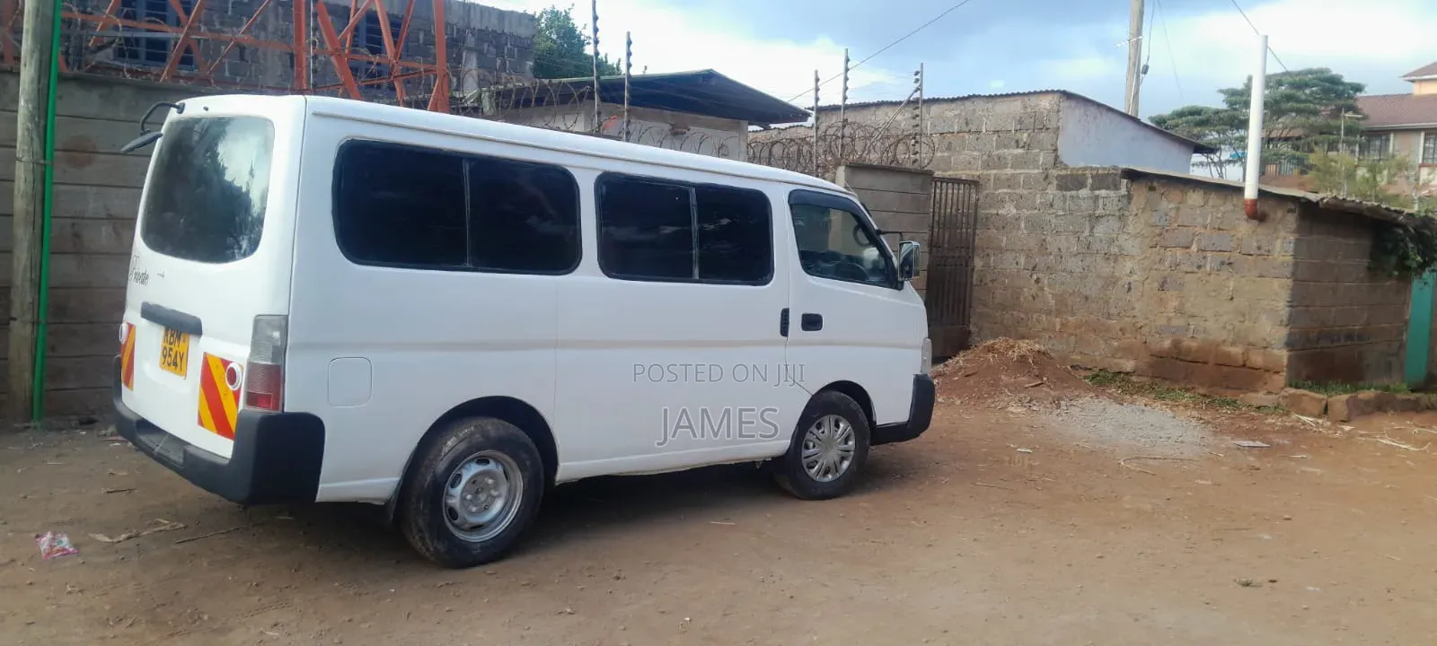 Nissan Caravan (Urvan) 2005 White
