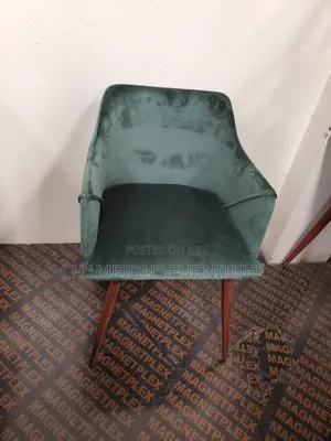 Emarald Green Velvet Accent Armchair