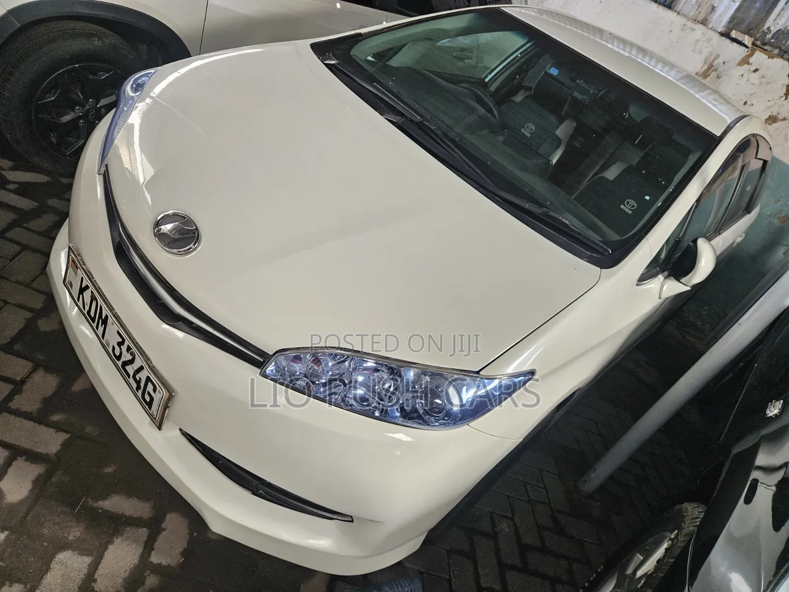 Toyota Wish 2016 White