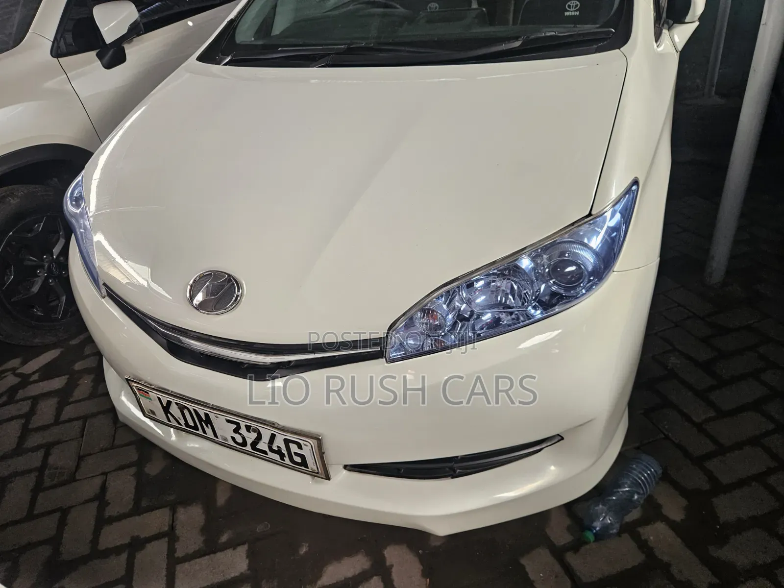 Toyota Wish 2016 White