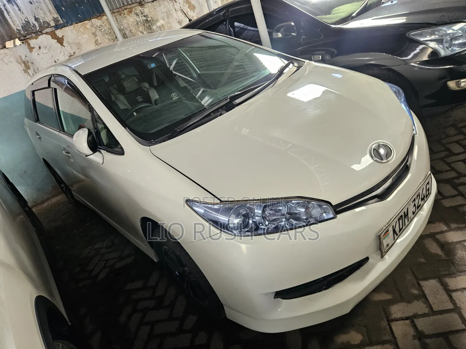 Toyota Wish 2016 White