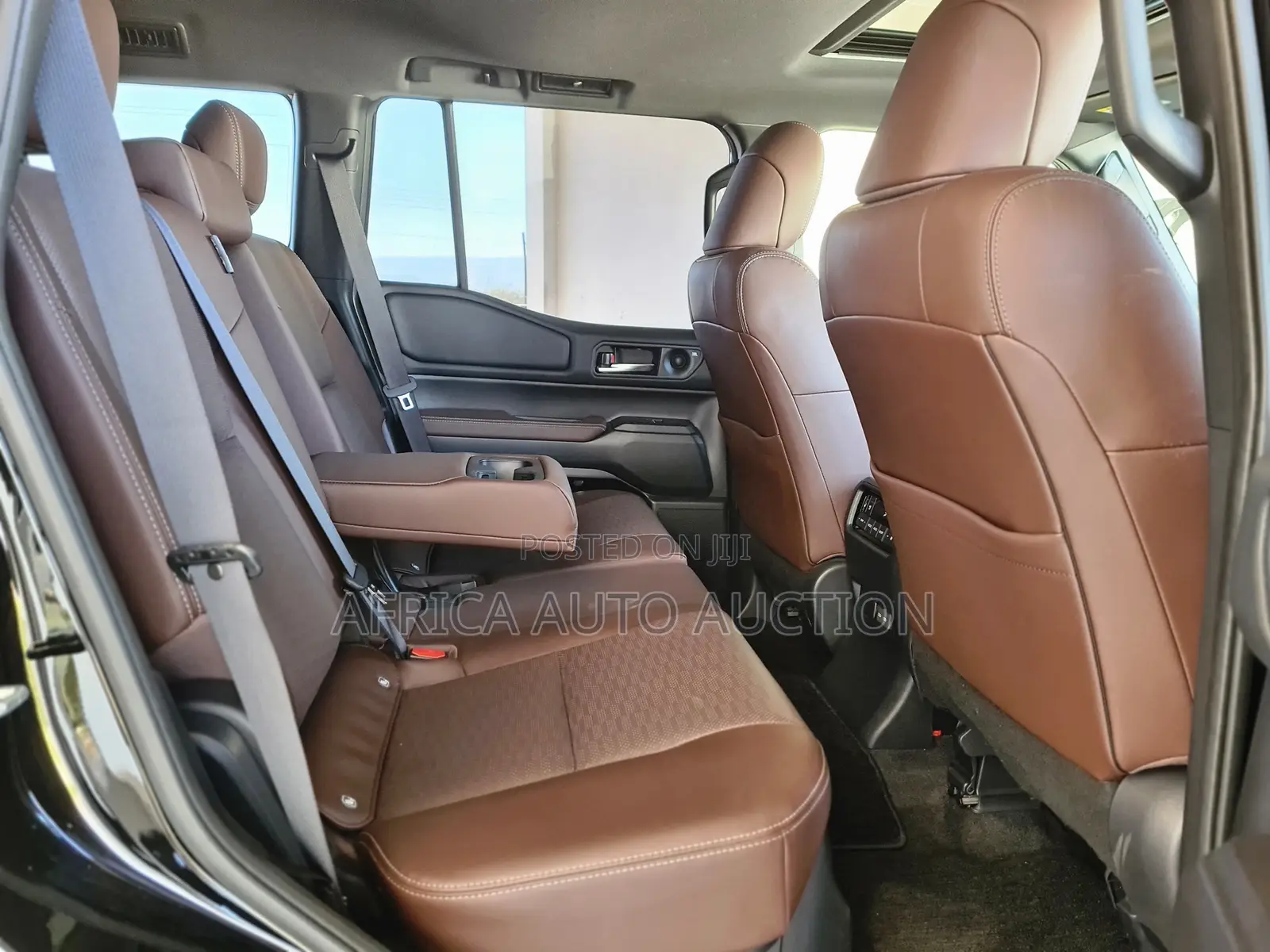 Toyota Land Cruiser LC250 2024 Black