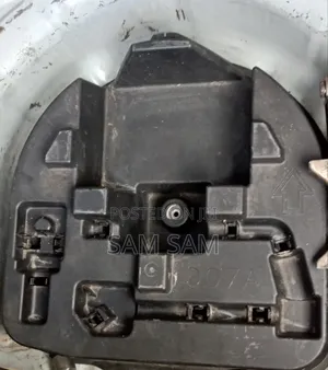 Demio Boot Tray