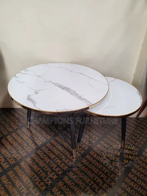 Round Nesting Coffee Table Set