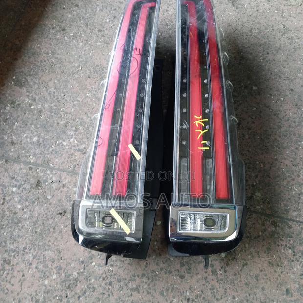 Noah 2019 Taillight