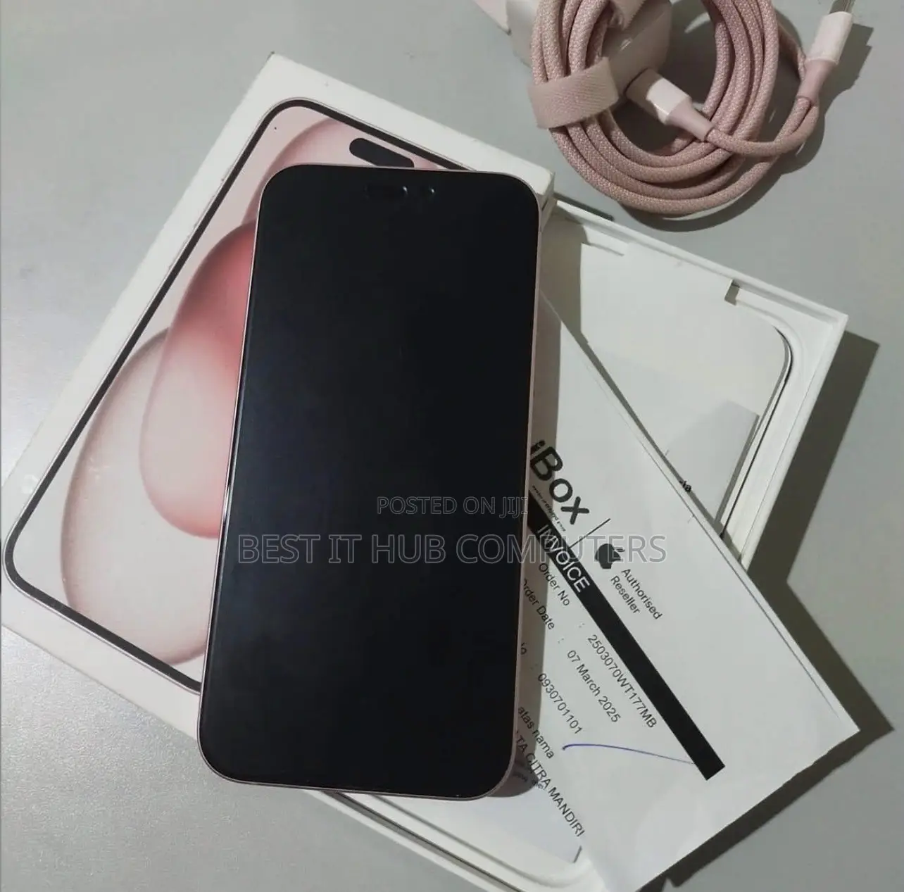 Apple iPhone 15 256 GB Gold