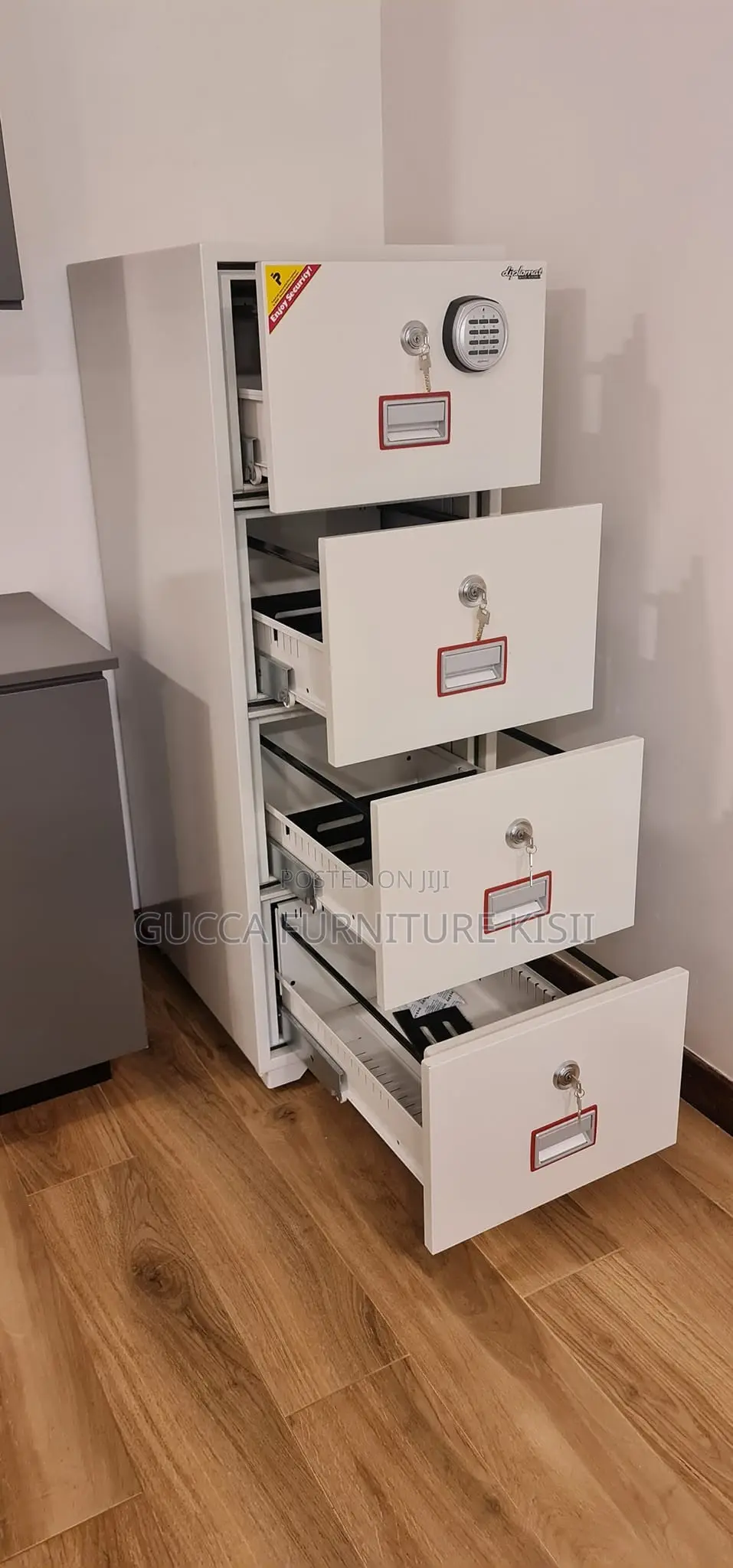 Fireproof Safe; 4-Drawer Fireproof Filing Cabinet