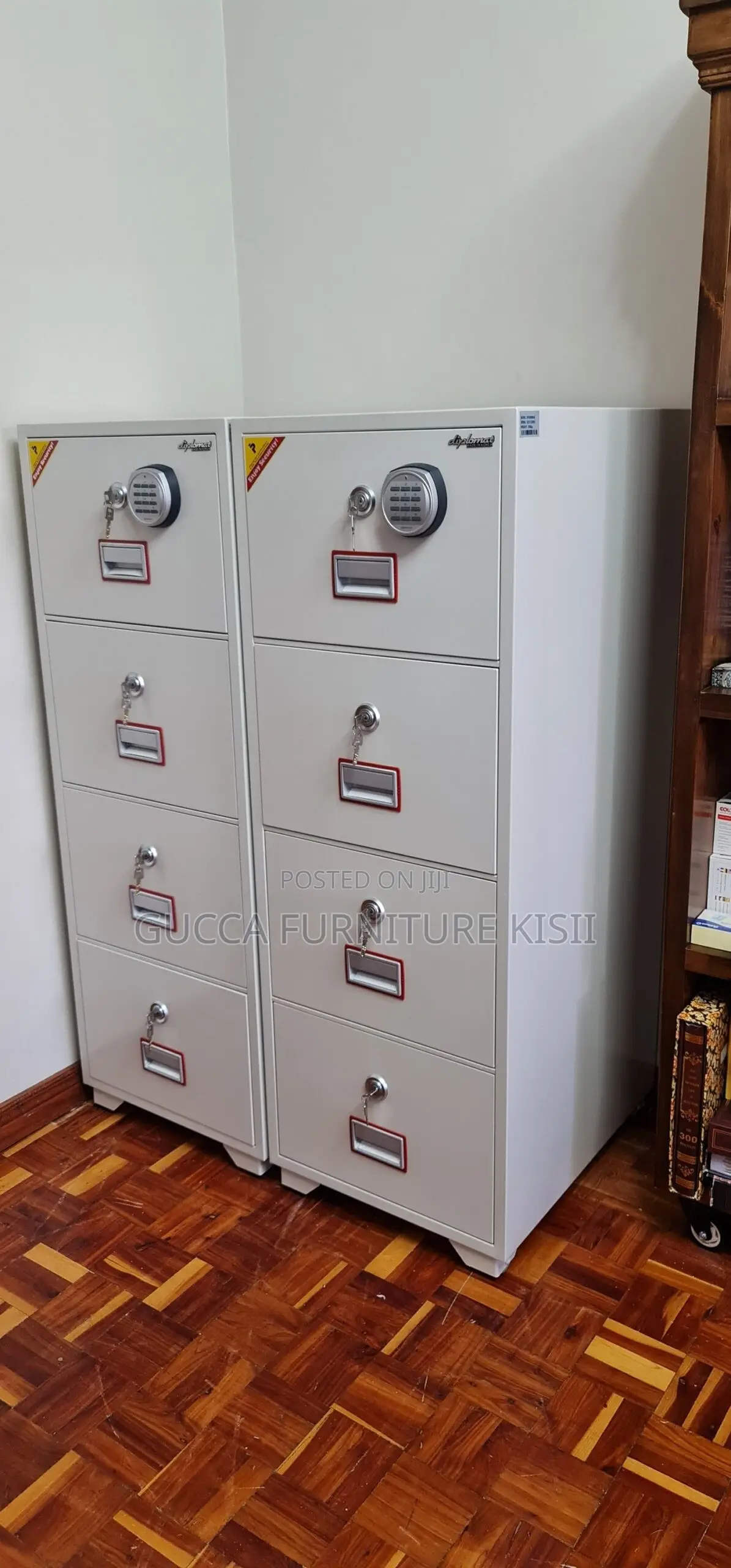 Fireproof Safe; 4-Drawer Fireproof Filing Cabinet