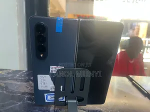 New Samsung Galaxy Z Fold4 512 GB Gray