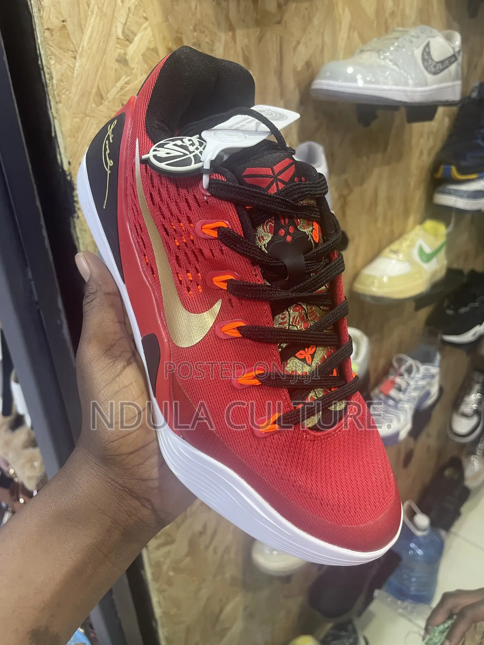 Nike Kobe 9 EM Low Protro