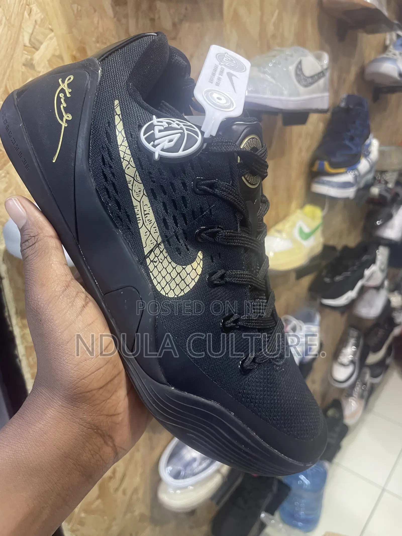Nike Kobe 9 EM Low Protro