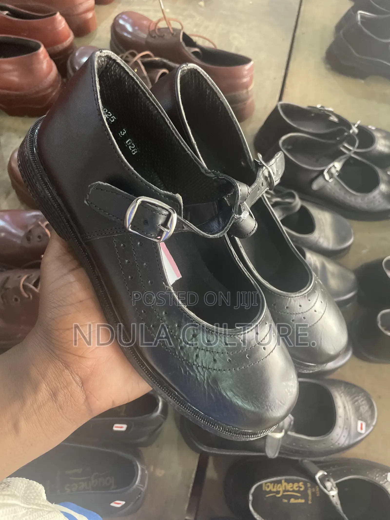 Original Bata Toughees Kids(25—35) Big Students 38–45