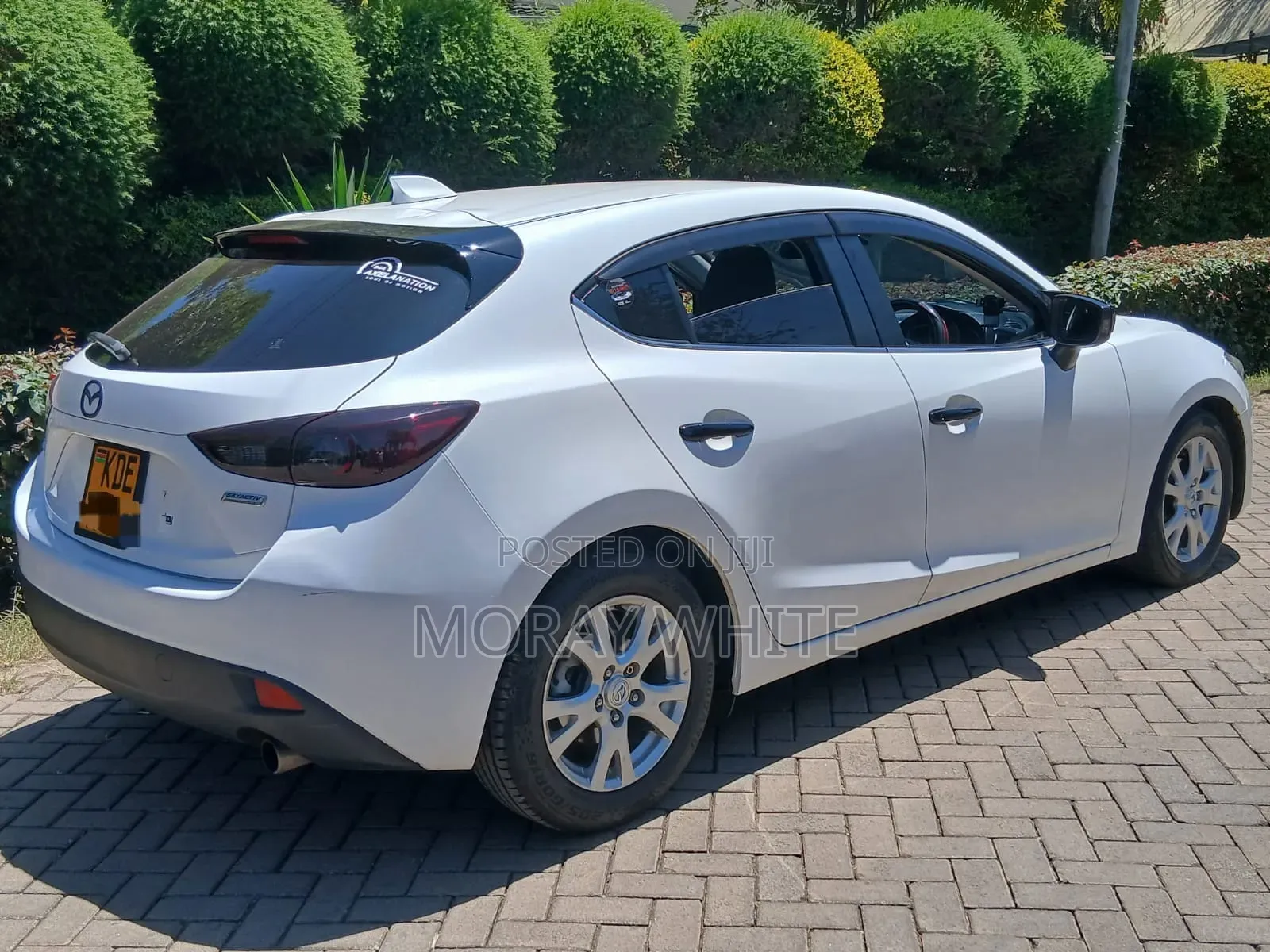 Mazda Axela SV Premium 2014 Pearl