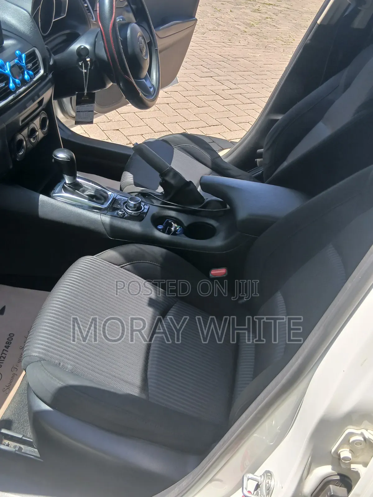 Mazda Axela SV Premium 2014 Pearl