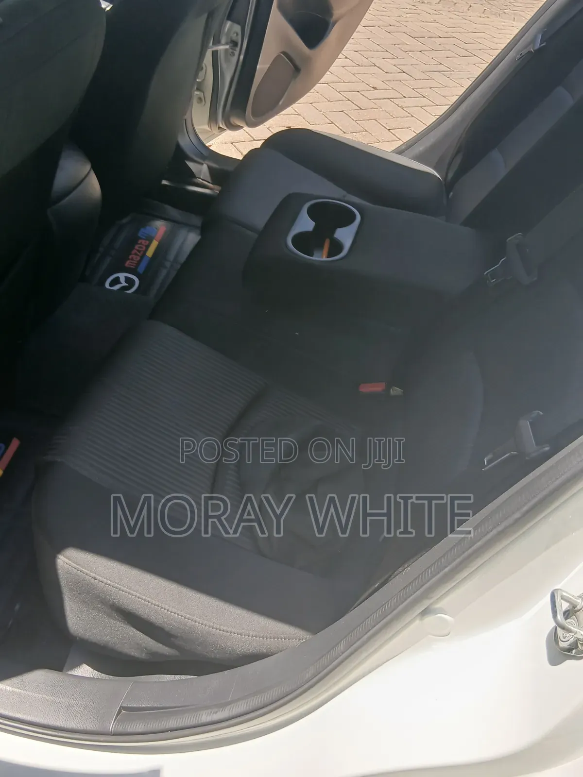 Mazda Axela SV Premium 2014 Pearl