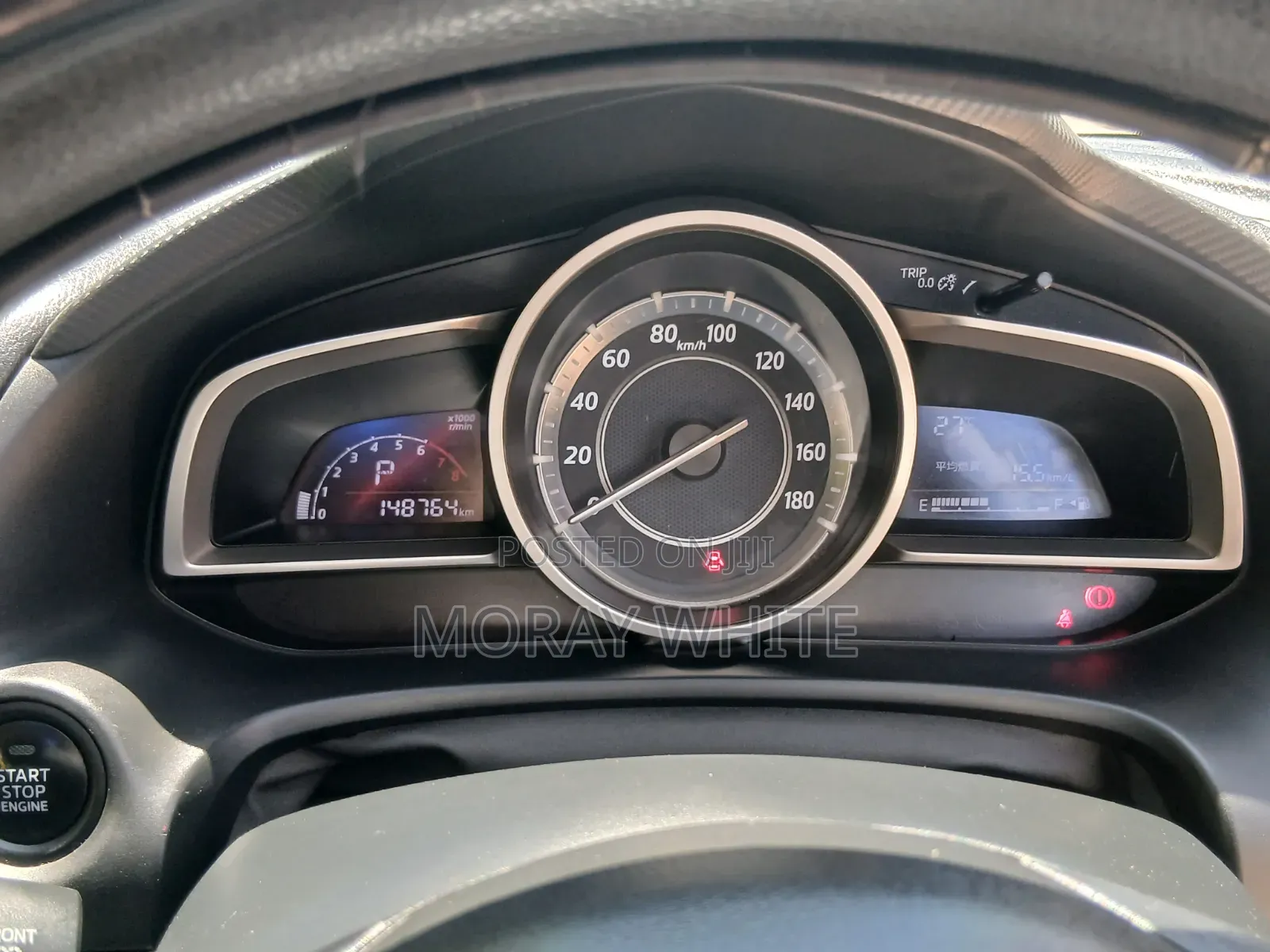 Mazda Axela SV Premium 2014 Pearl