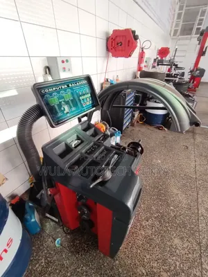 Self Calibration System Wheel Balancer S828 Machine Sunshine Italy