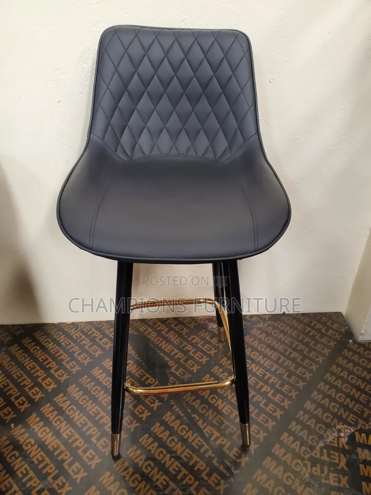 Black Diamond Quilted Swivel Barstool