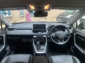 Toyota RAV4 LE AWD 2019 Black