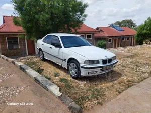 BMW 316i 1995 White