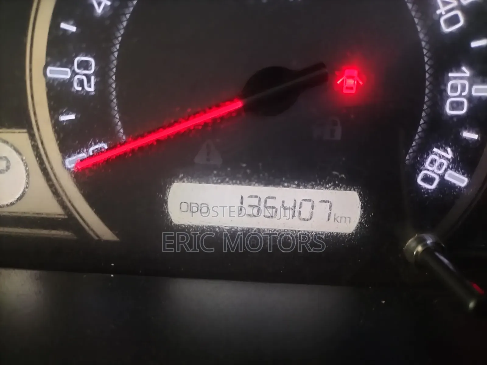 Toyota Noah 2014 Silver