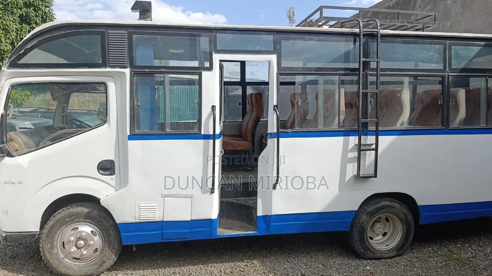 Ashok Leyland JanBus 2010 White