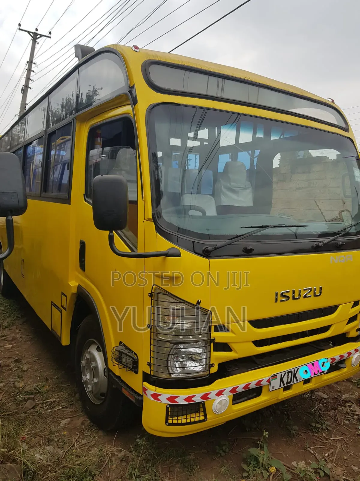 Isuzu NQR 2023 Yellow