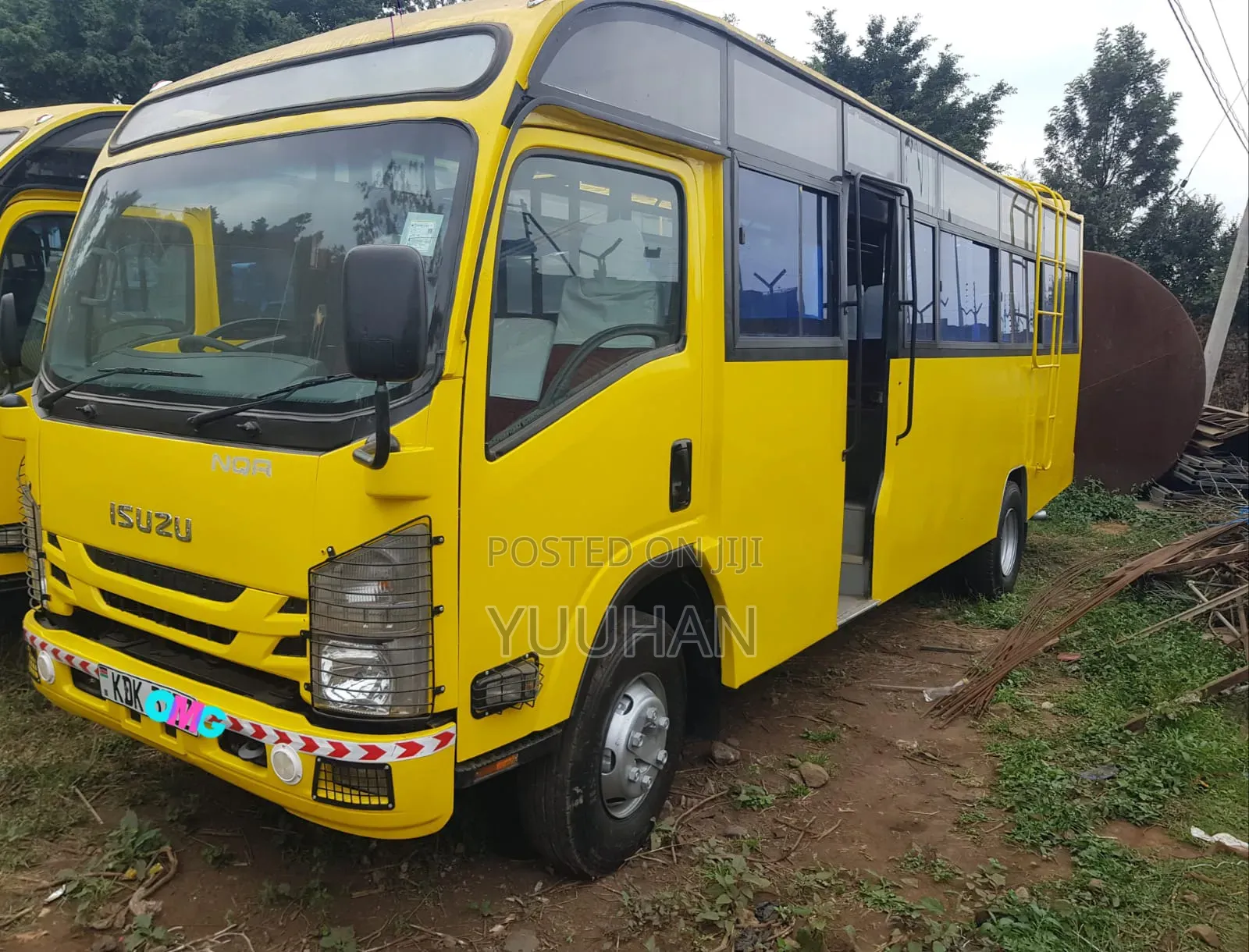 Isuzu NQR 2023 Yellow