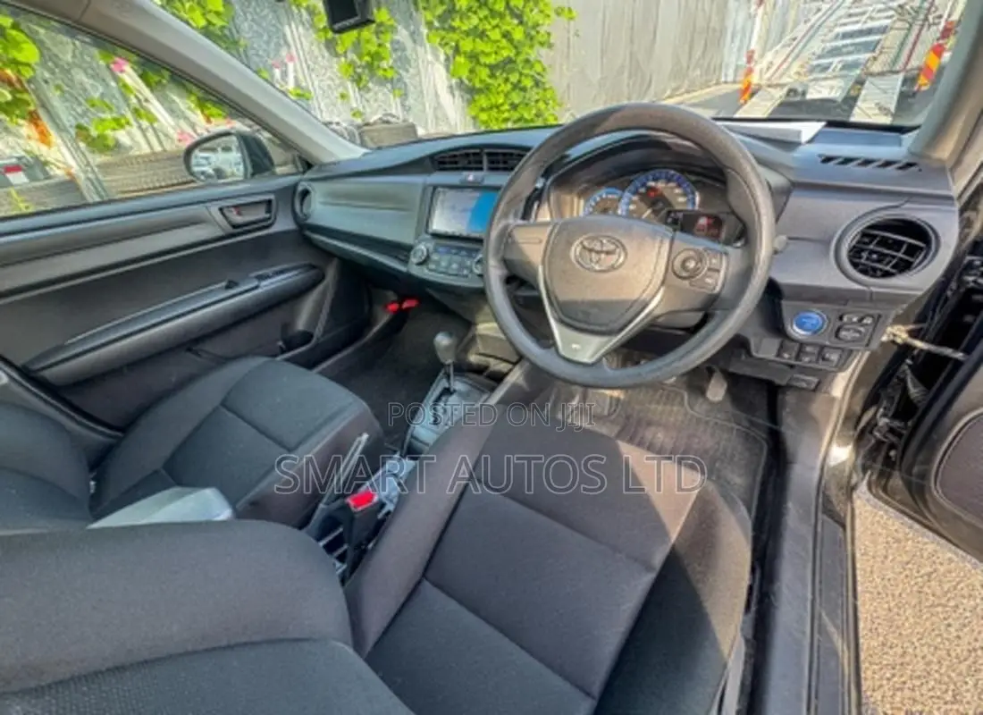 Toyota Axio 1.5 Hybrid 2WD 2020 Black